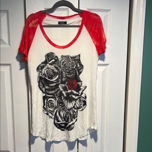 Lauren Moshi Red and White Rose Graphic Tee